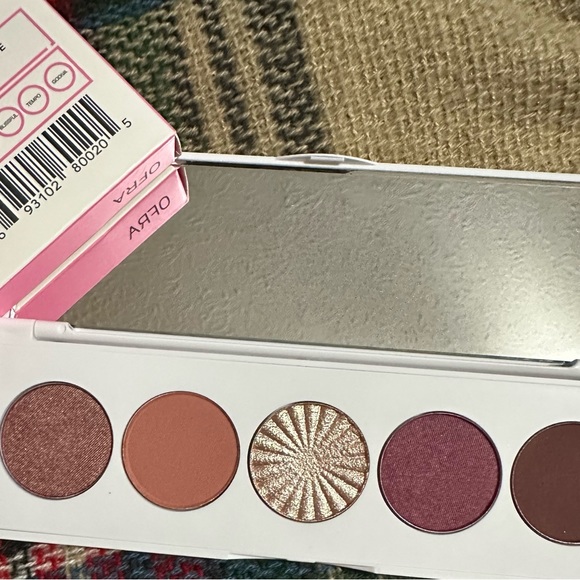 2/$35 OFRA EYESHADOW PALETTE BRAND NEW with Mirror and Box in the name SYMPHONY! - Picture 4 of 4